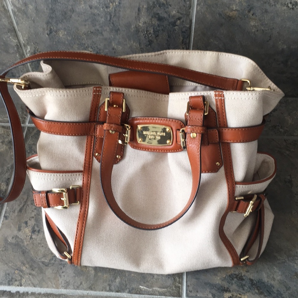 Michael Kors Gansevoort Large Purse